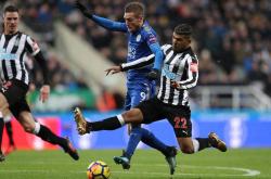 风云突变！埃因霍温清晨官宣签约，NBA总决赛版图或变，赛场秩序良好，团队化学反应显著(2024nba总决赛第三场裁判报告最新)-开云官网app